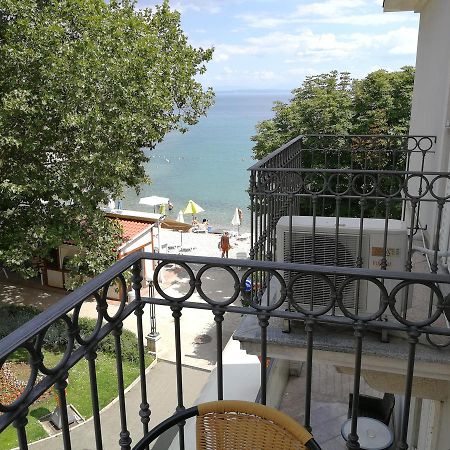 Apartments Zlatko Delic Ika Exteriér fotografie