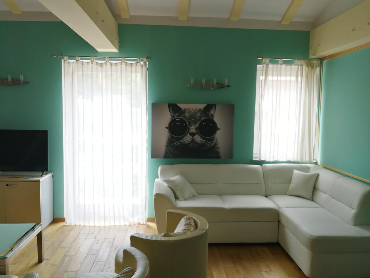 Apartments Zlatko Delic Ika Exteriér fotografie